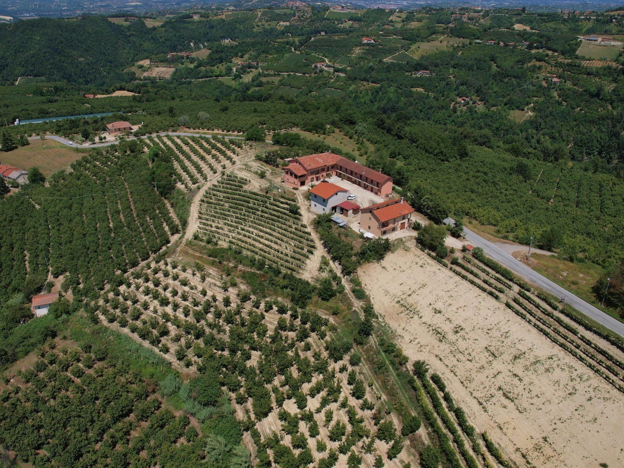 Agriturismo Al Brich Hostal Albaretto della Torre Exterior foto