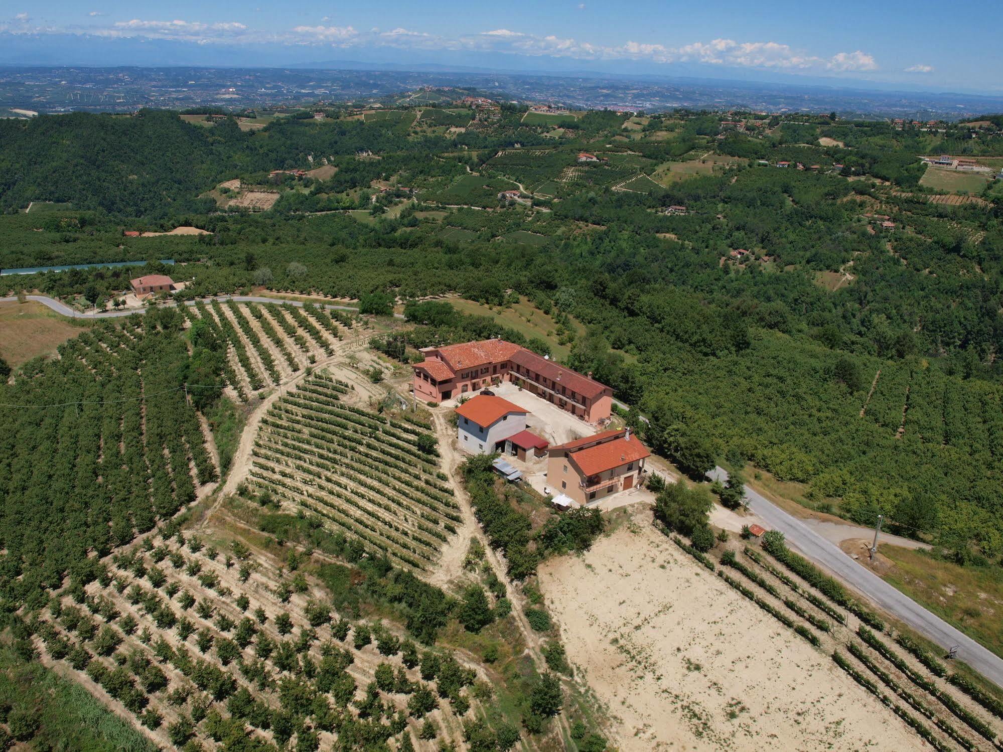 Agriturismo Al Brich Hostal Albaretto della Torre Exterior foto