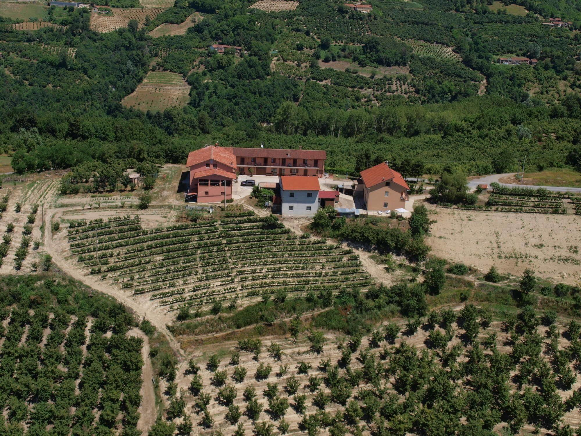 Agriturismo Al Brich Hostal Albaretto della Torre Exterior foto